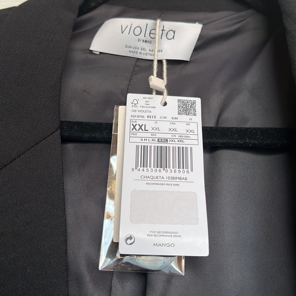 NWT MANGO Plus Black Button Blazer - Picture 2 of 4
